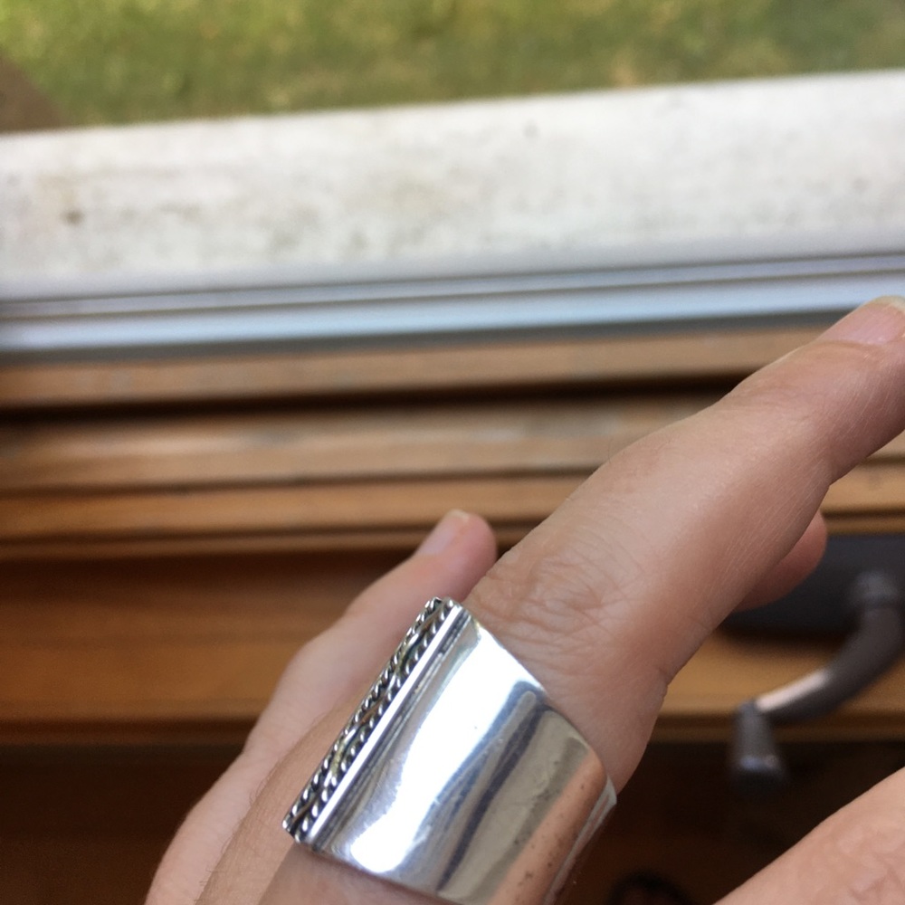 Sterling silver ring - Picture 7 of 7
